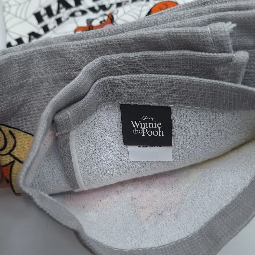 Happy halloween towels, winnie the Pooh and Friends Tigger Eyore Piglet